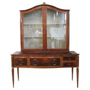 Vitrine im neoklassizistischen Stil des 20. Jahrhunderts